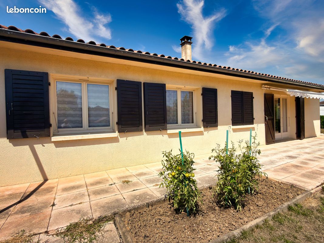 Maison 4 pièces 101 m² · à Châtillon-sur-Chalaronne · 101 m² · 285 000 €
