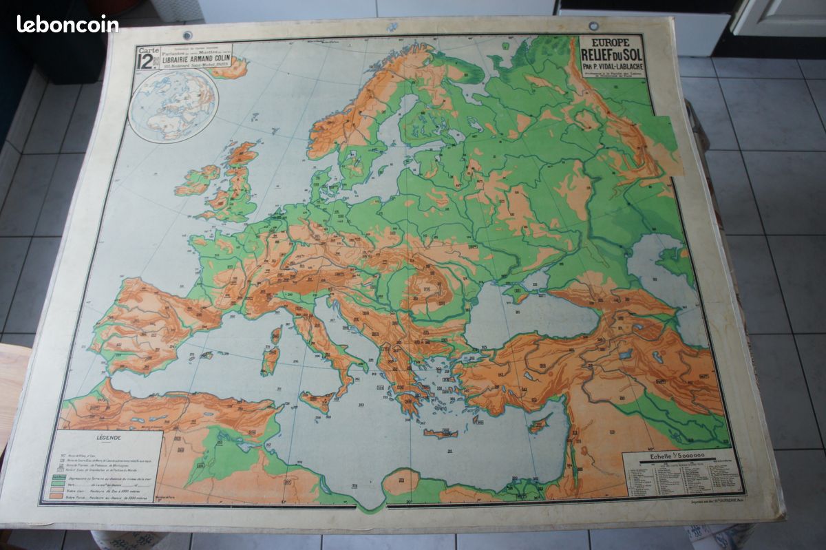 Ancienne Carte Scolaire Europe Relief Du Sol - Vidal Lablache - Vintage Années 60