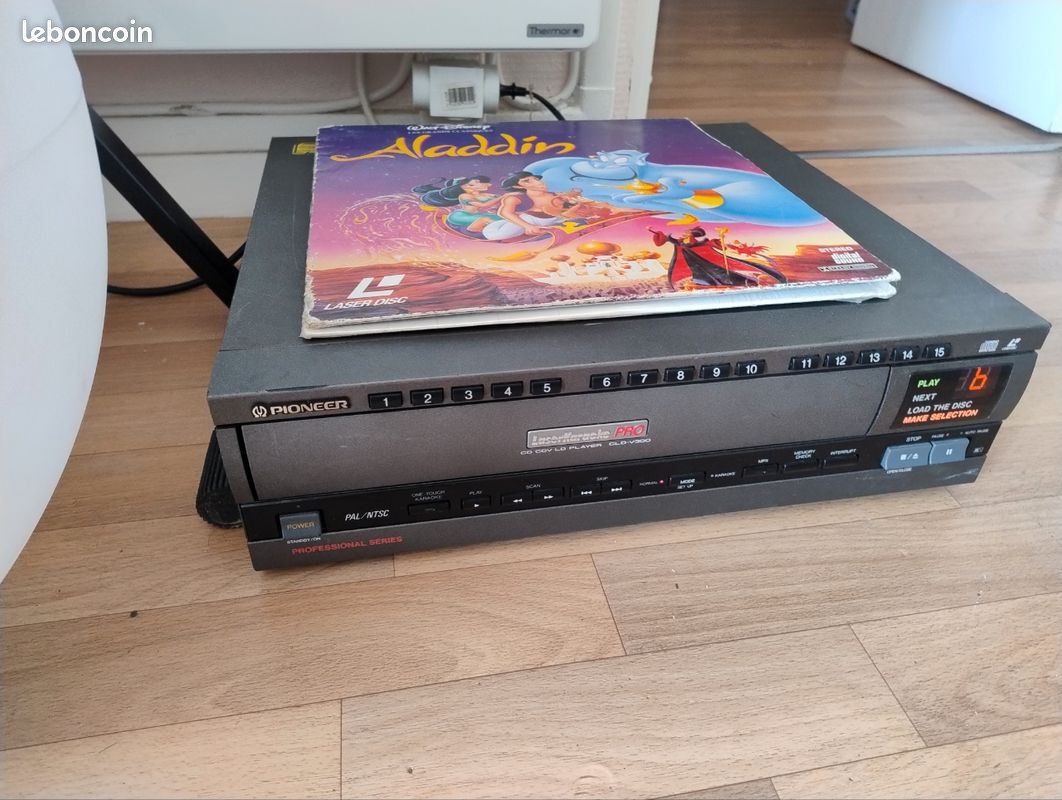 Lot De 50 Disques Laser Karaoké Pioneer - Années 50 à 90 Et Country, état Impeccable