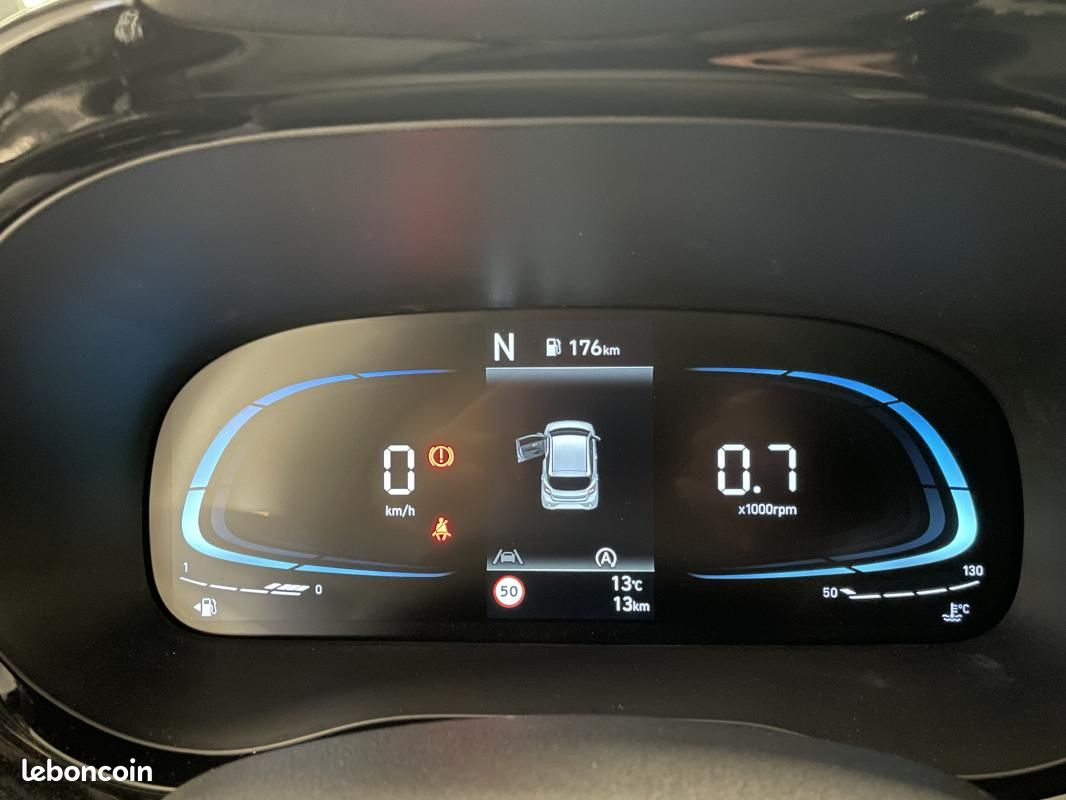 Hyundai i10 1.0 63 CREATIVE Boite Auto (image 9)