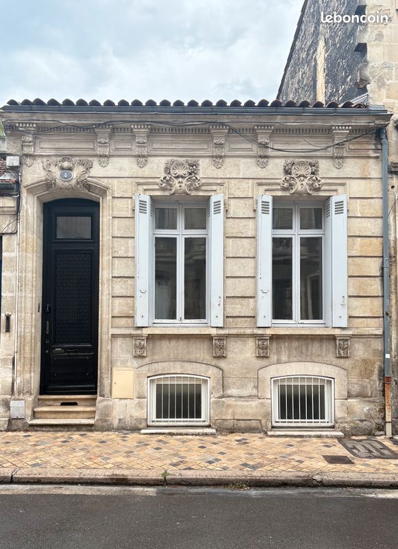 Maison 6 pièces 150 m² · à Bordeaux · 150 m² · 2 000 €/mois