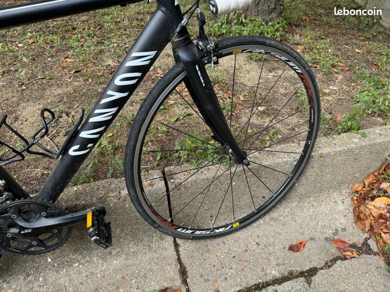 Vélo Route/Course/Triathlon/CLM CANYON Roadlite F6 Shimano