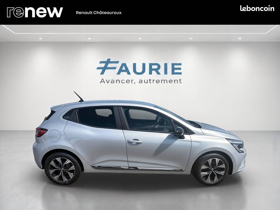 RENAULT Clio TCe 90 Evolution (image 4)
