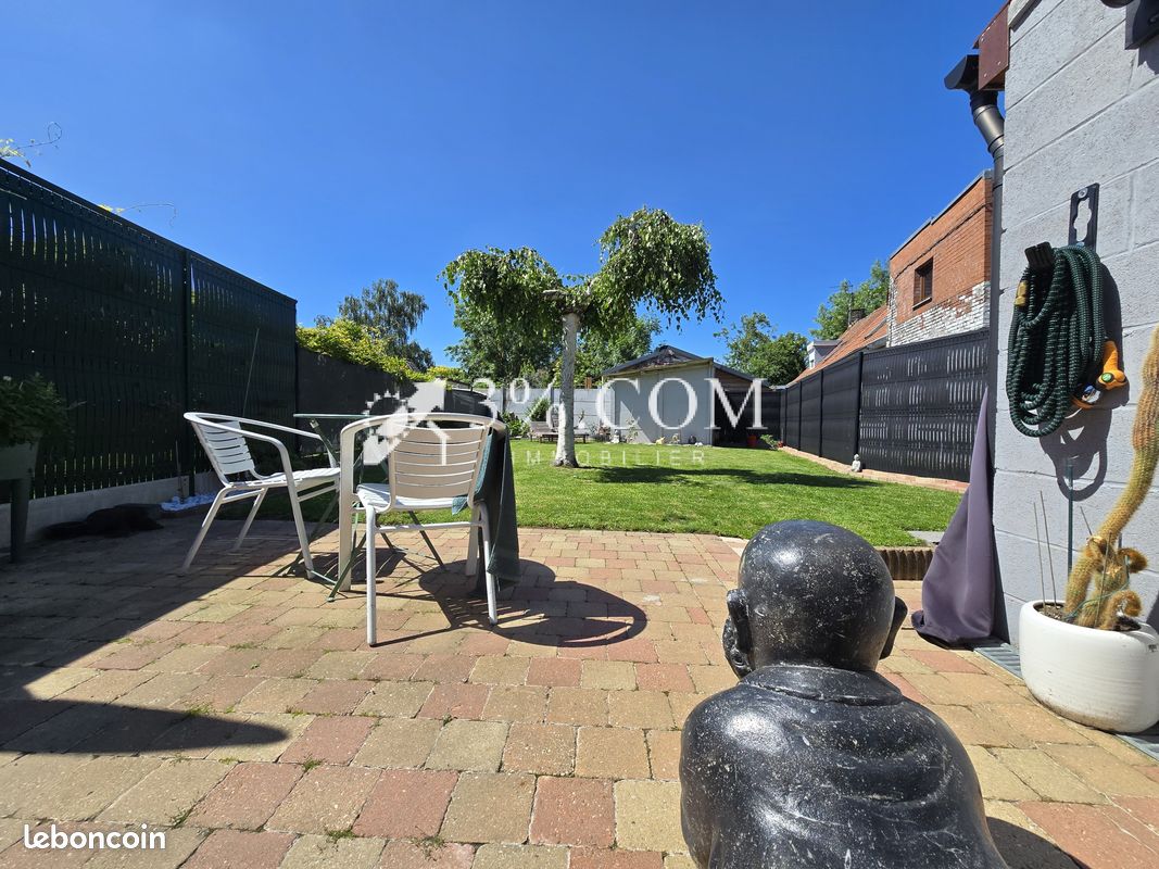 Maison 6 pièces 120 m² · à Leers · 120 m² · 350 000 €
