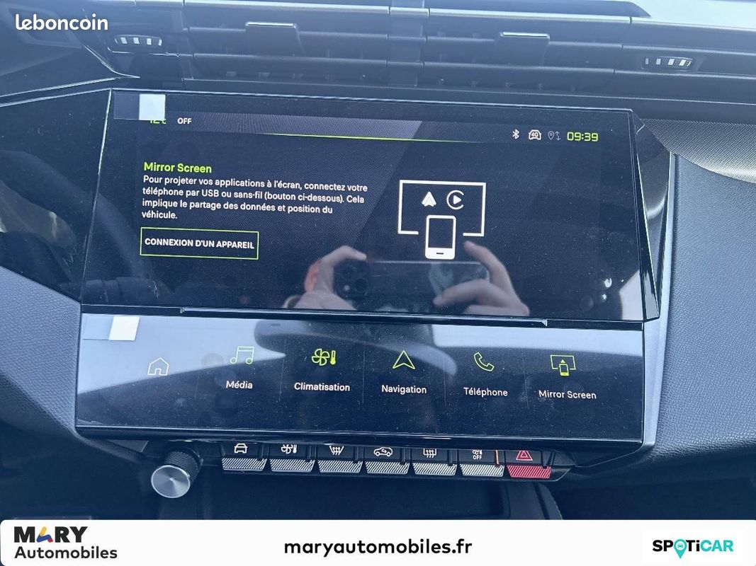 PEUGEOT 308 SW Hybrid 145 e-DCS6 GT (image 20)
