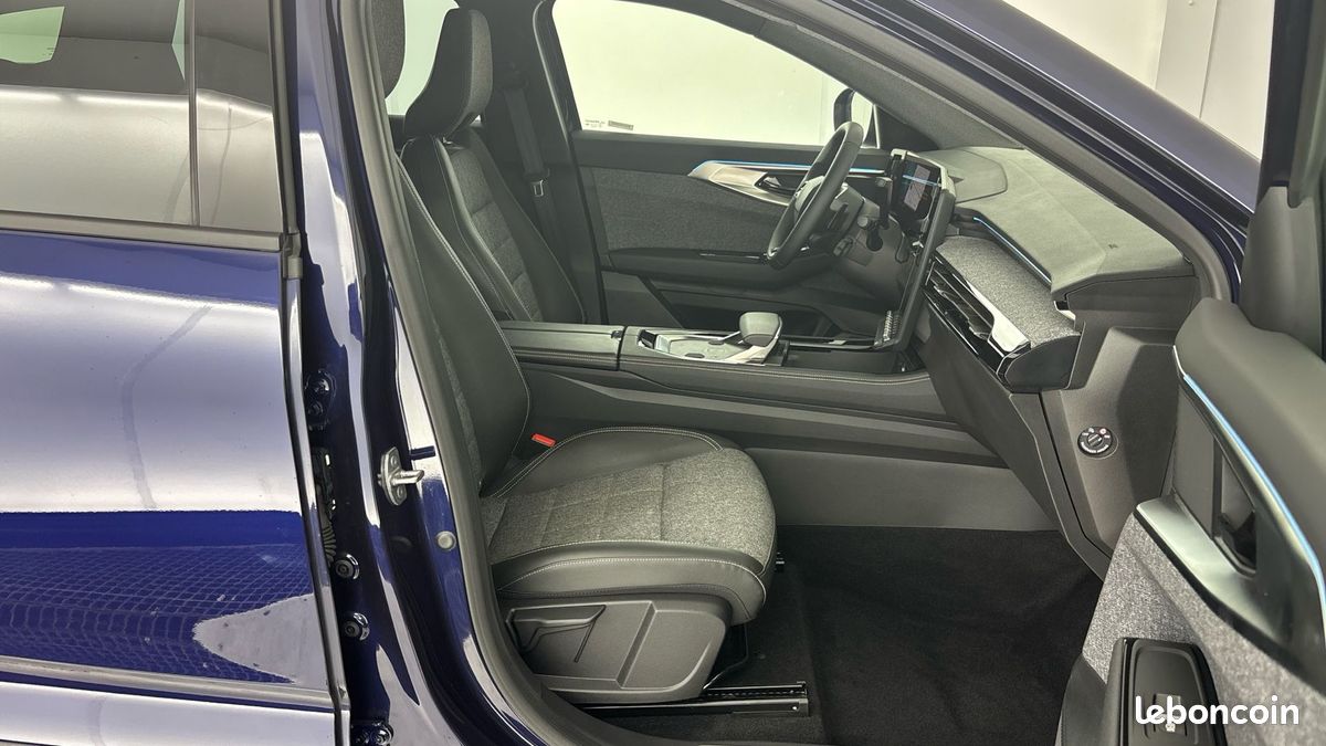 Renault espace e tech full hybrid 200 gsr2 techno (image 15)