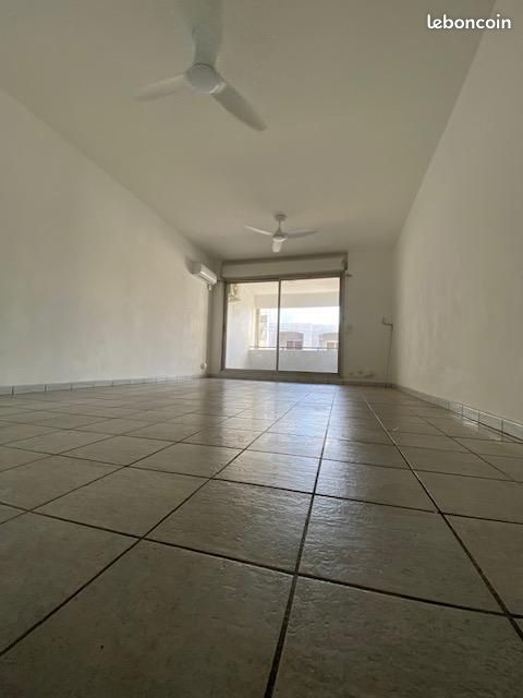 Appartement 3 pièces 73 m² · à Saint-Pierre · 73 m² · 932 €