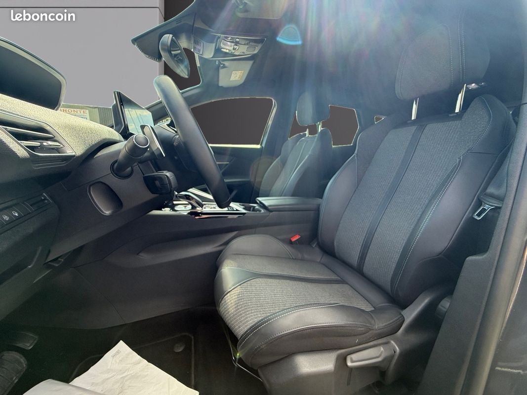 PEUGEOT 3008 BlueHDi 130ch SS EAT8 Active Pack Garantie 12 Mois (image 6)