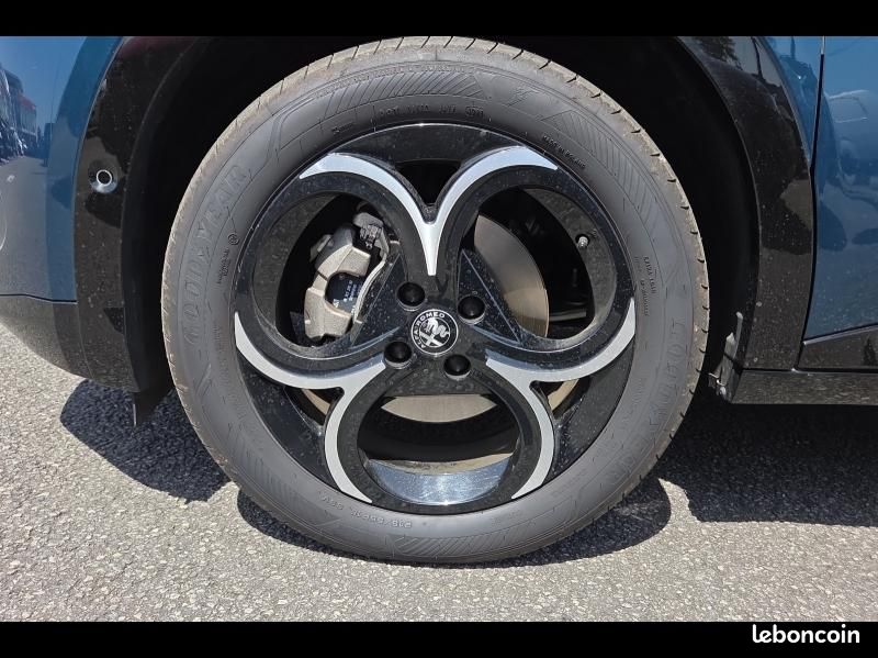 Alfa romeo Junior 1.2 Ibrida 136ch Premium DCT6 Q4 (image 16)
