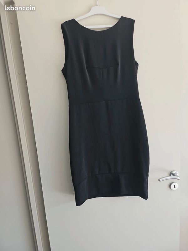 Robe Noir Copain Copine Taille 40 - Coupe Fourreau Genou, Occasion Très Bon état