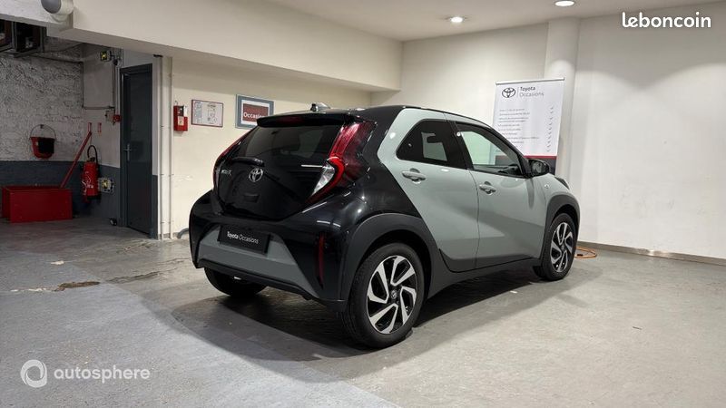 Toyota Aygo X 1.0 VVT-i 72ch Design S-CVT MY24 (image 5)