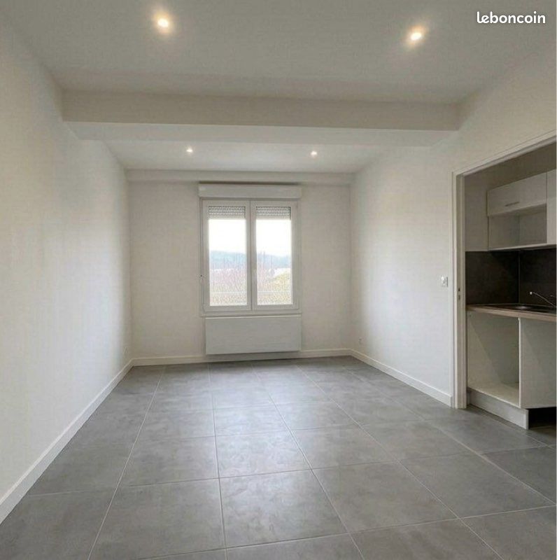 Appartement 2 pièces 15 m² · à Grenoble · 15 m² · 620 €