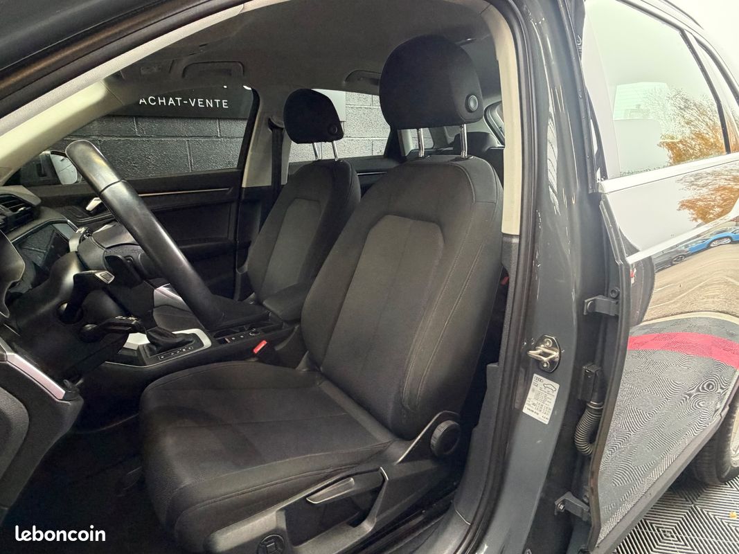 AUDI Q3 35 TFSI 150 ch S tronic 7 Business line (image 14)