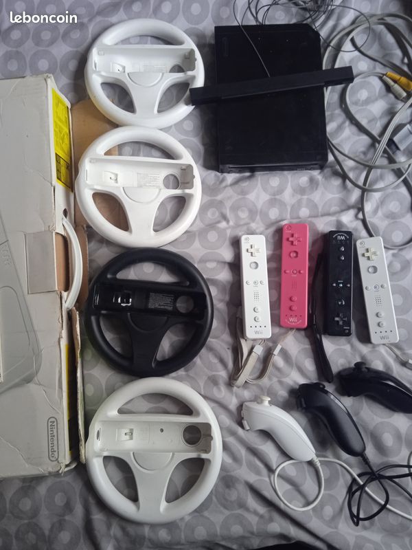 Wii et accessoires (image 3)