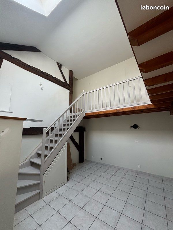 Appartement 3 pièces 70 m² · à Charleville-Mézières · 70 m² · 500 €/mois