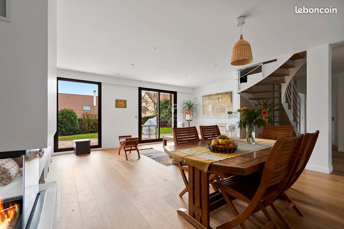Maison 8 pièces 160 m²
