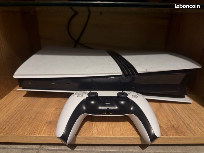 PlayStation 5 pro (image 2)