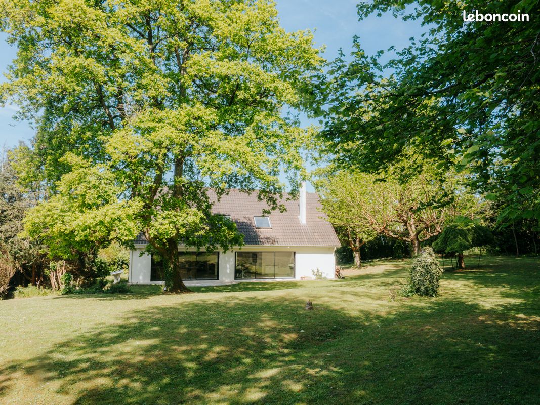 Maison 7 pièces 198 m² · à Santeny · 198 m² · 760 000 €