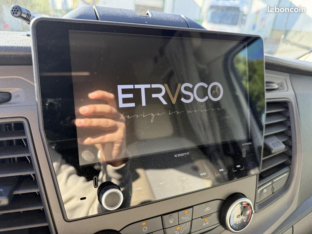 ETRUSCO V 5.9 DF Camping-car profilé Etrusco - Boite automatique 2.0 TDCI 170 ch (image 20)