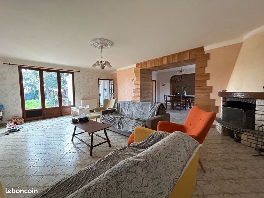 Maison de bourg 6 pièces - Mauléon 79700 (image principale 1)