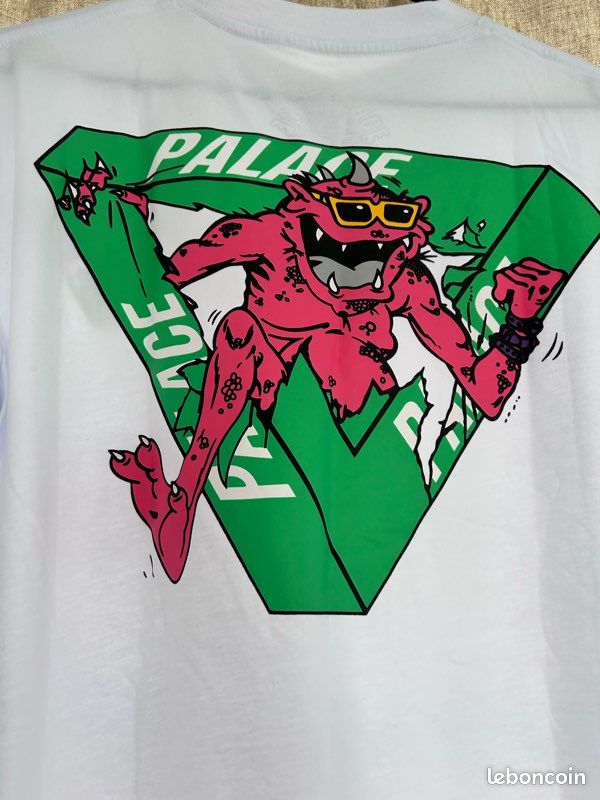 T-shirt Palace skateboard neuf sans étiquette S (image 4)