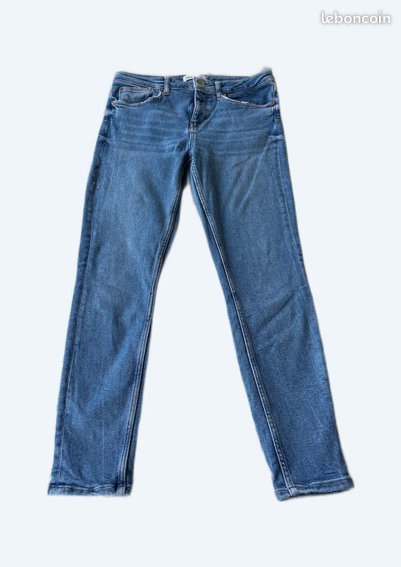 Jean femme Zara 40 (image 1)