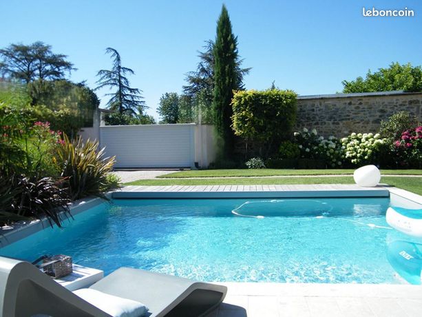 Maison 10 pièces 360 m²