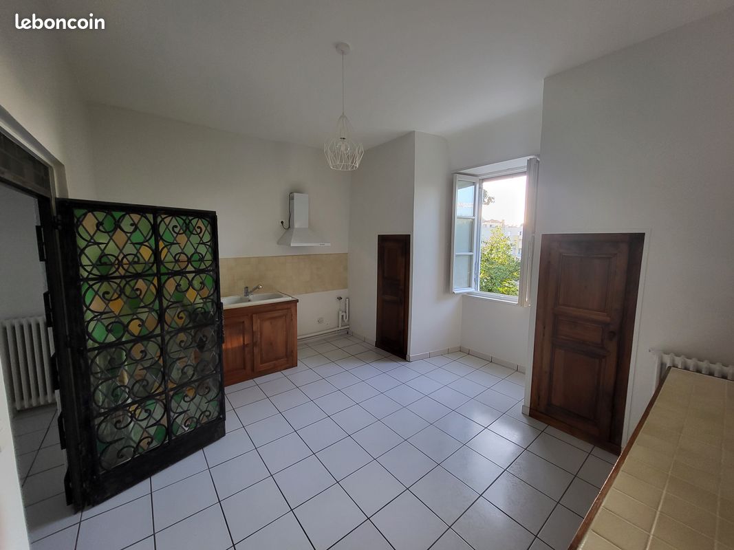 Appartement 2 pièces 51 m² · à Pau · 51 m² · 500 €