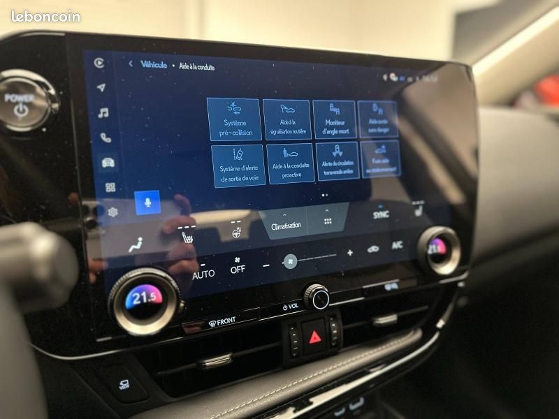 Lexus NX 450h+ Luxe 4WD MY25 (image 35)