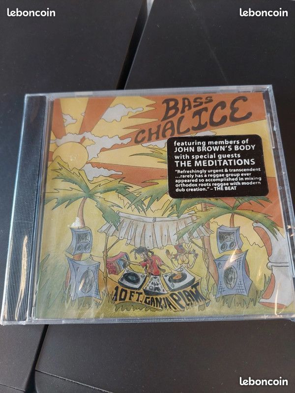 CD 10 Ft Ganja plant Bass chalice - CD - Musique