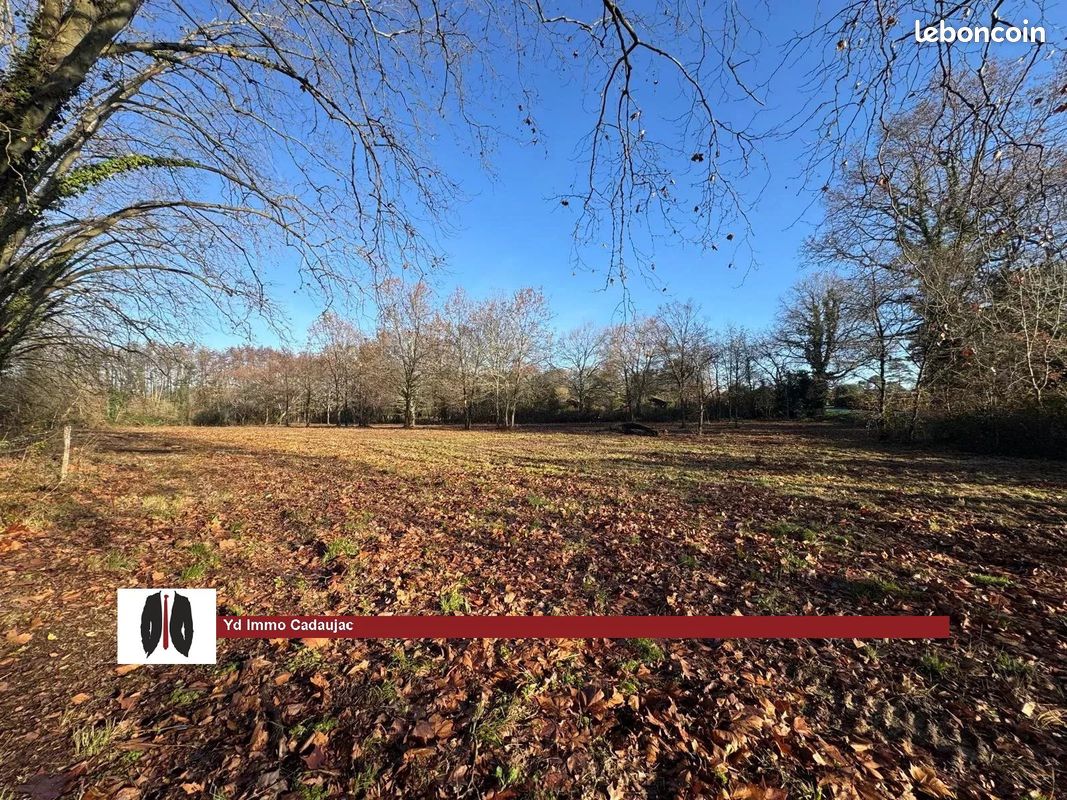 Terrain 858 m² · à Martillac · 858 m² · 184 000 €