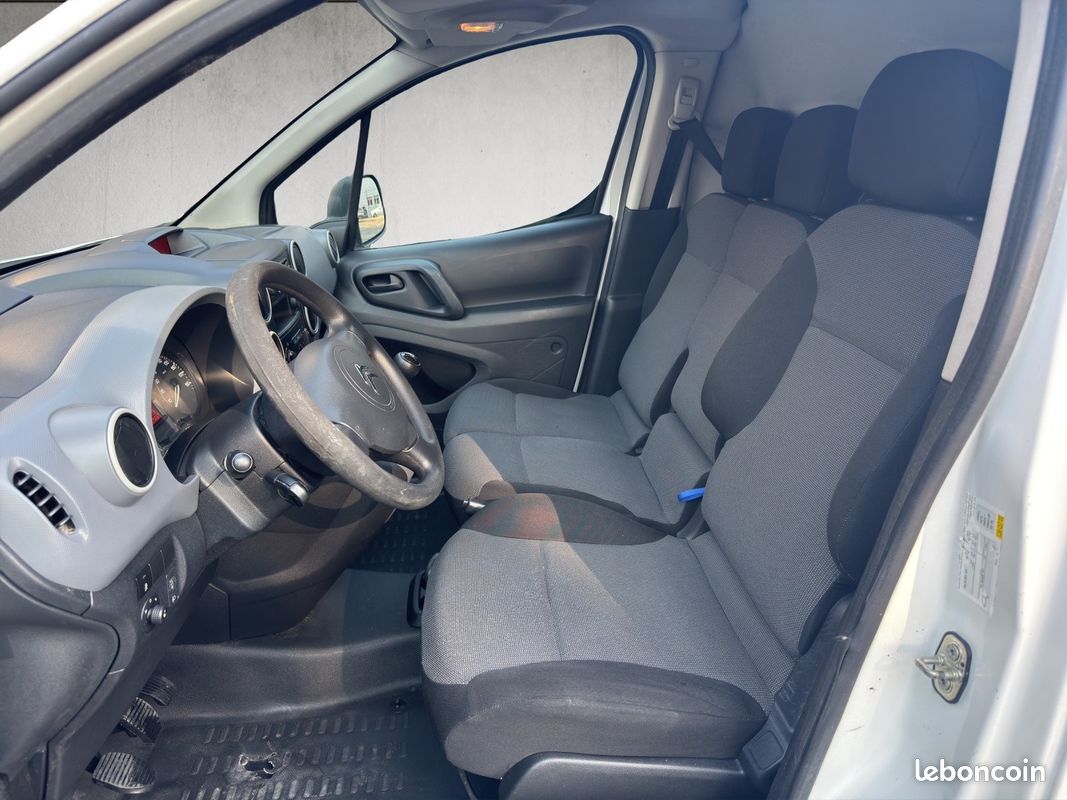 Citroen berlingo fourgon m bluehdi 100 confort (image 9)