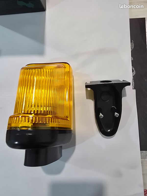 Lampe clignotante TAU P-900LAMP3 (image 2)