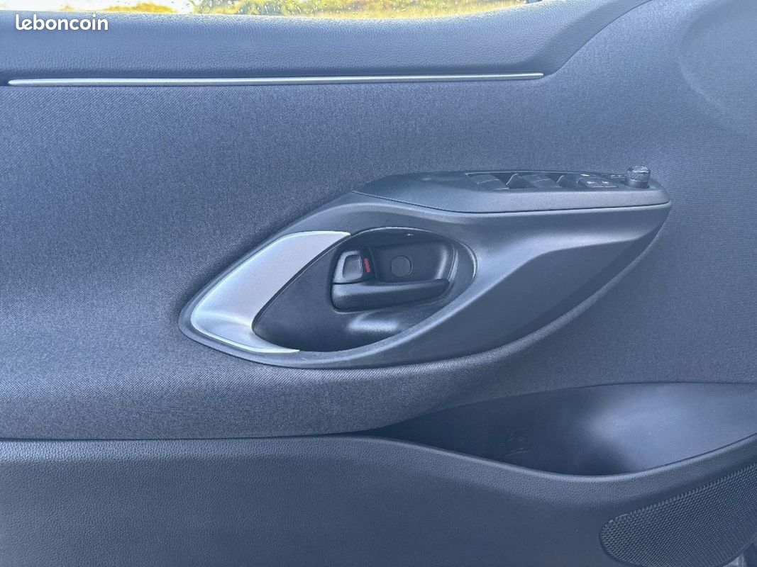 Mazda Mazda 2 Hybrid 1.5 Hybrid 116ch Exclusive-Line 2024 (image 15)