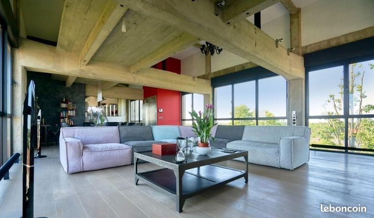 Maison 4 pièces 289 m²