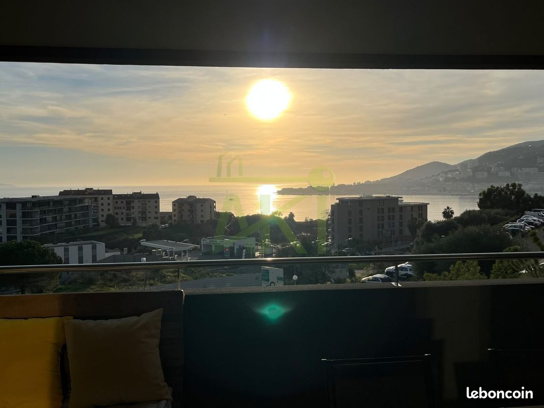 Appartement 2 pièces 44 m² · à Ajaccio · 44 m² · 252 500 €