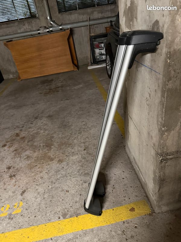 Barres de toit d'origine BMW X3 / iX3 (image 2)