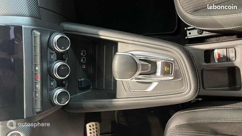 Renault Captur 1.6 E-Tech hybride 145ch Engineered (image 40)