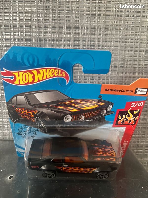 Hot Wheels Custom Ford Maverick – Hot Wheels HW Flames GHD66