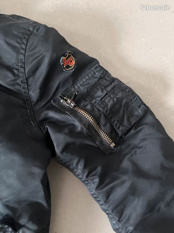 Bomber schott (image 2)