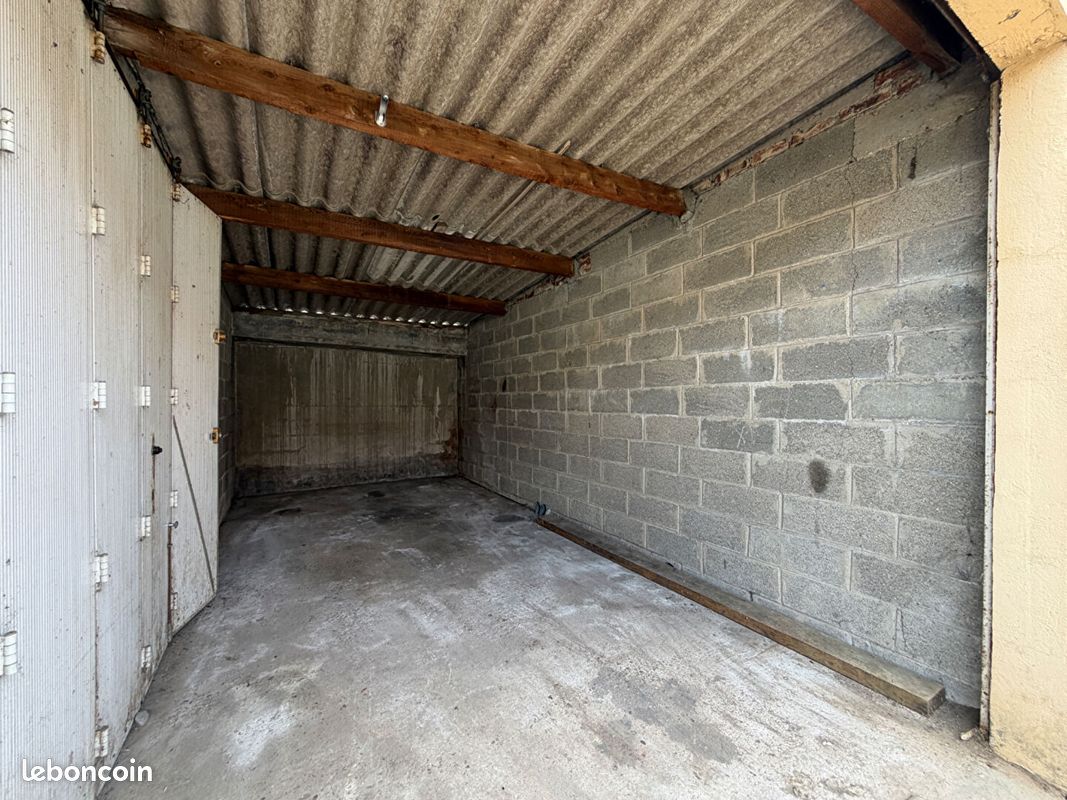 Parking 16 m² · à Le Havre · 16 m² · 19 000 €