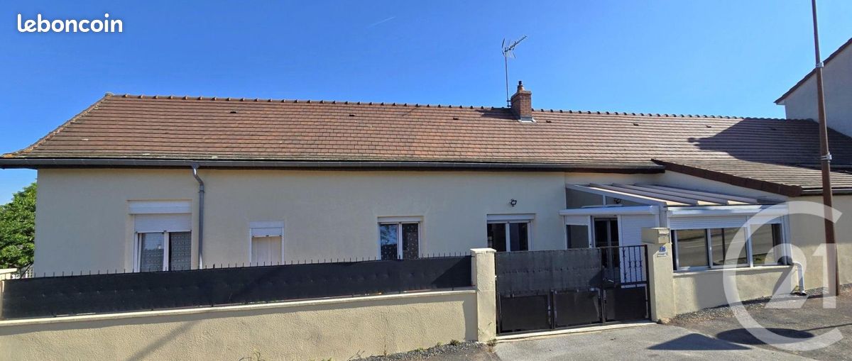 Maison 5 pièces 175 m² · à Mâcon · 175 m² · 170 000 €