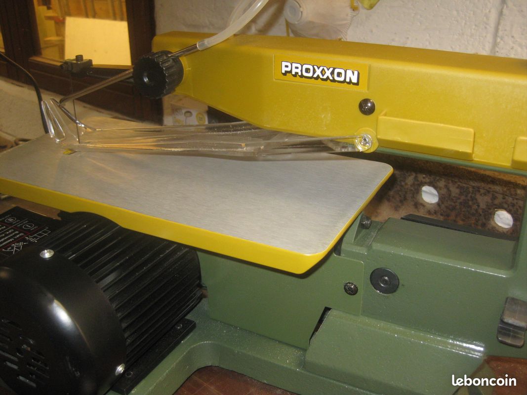 Guide de sciage pivot fourche XLC - Livraison et meilleur prix garanti