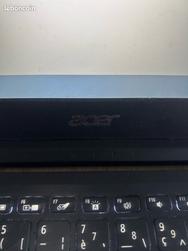 Acer Swift SF114-32 – PC portable 14 pouces – Windows 10 – avec chargeur d’origine (image 4)
