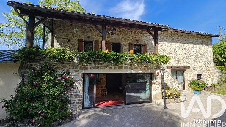 Maison 3 pièces 167 m²