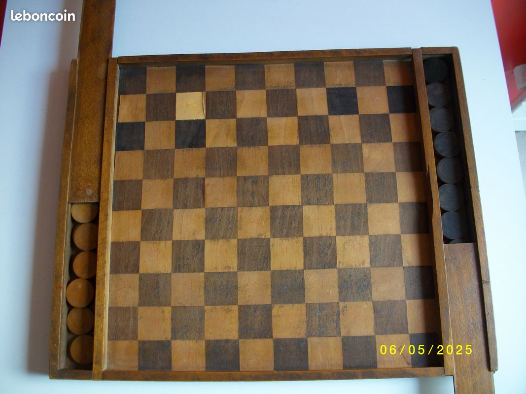 Jeu De Dames Et Échecs Ancien – Pions En Bois – Made In France, Stratégie Vintage