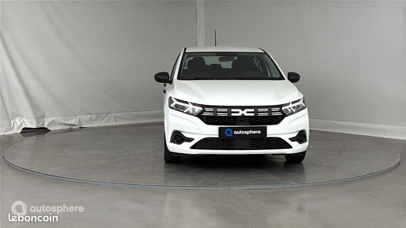 Dacia Sandero 1.0 SCe 65ch Essential (image 2)