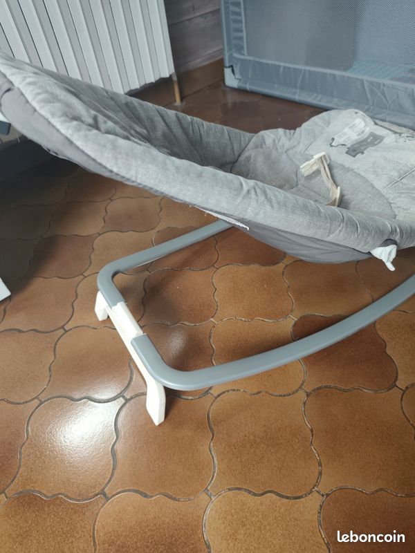 Plusieurs équipements bebe (image 1)