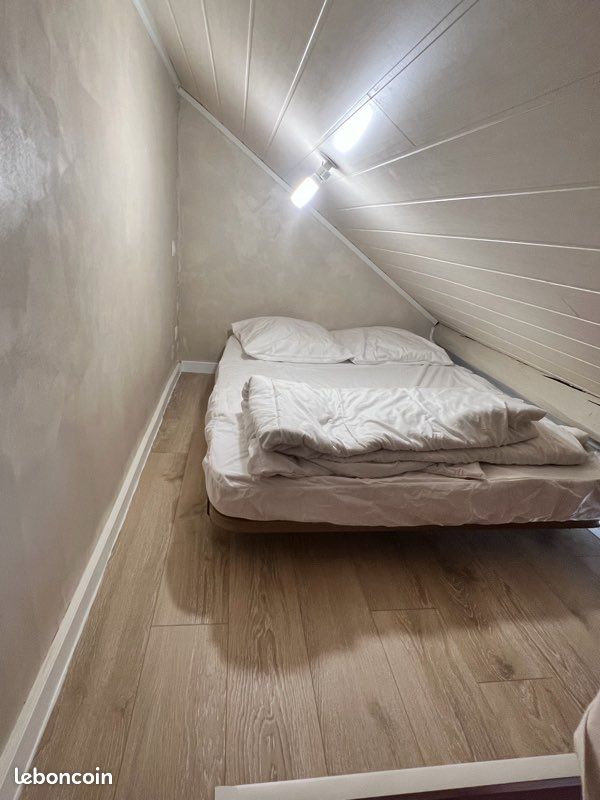 Appartement 1 pièce 23 m² · à Besançon · 23 m² · 450 €