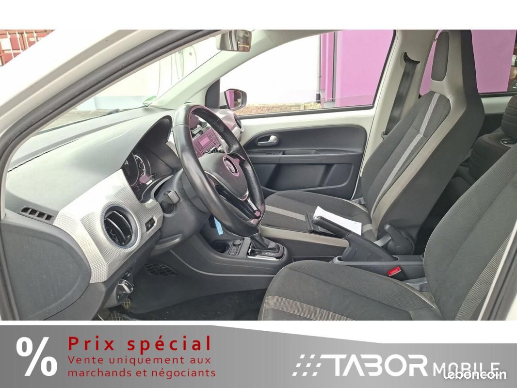 Volkswagen E-Up CCS Climatronic SHZ LM Winter-Paket (image 8)